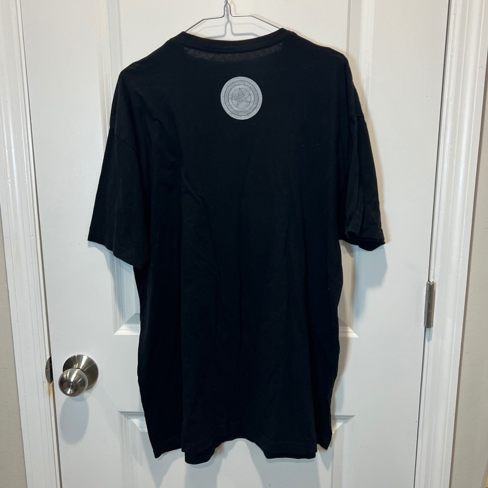 Marvel Mens T-Shirt Captain America Color Changing Black 2XL - Picture 3 of 6